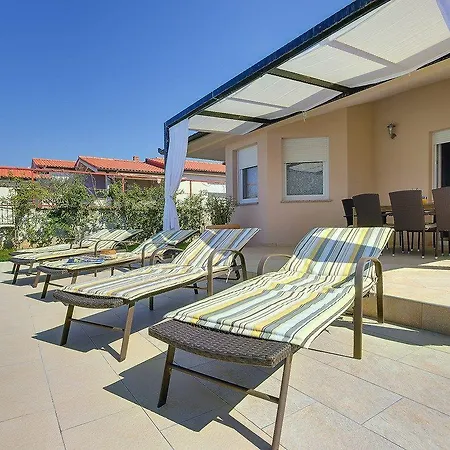 Rudy Holiday home *