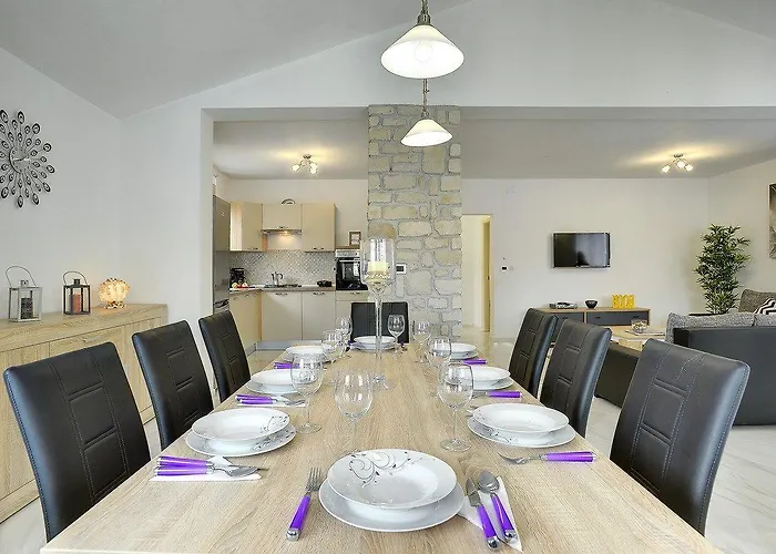 Rudy 빌라 스틴잔